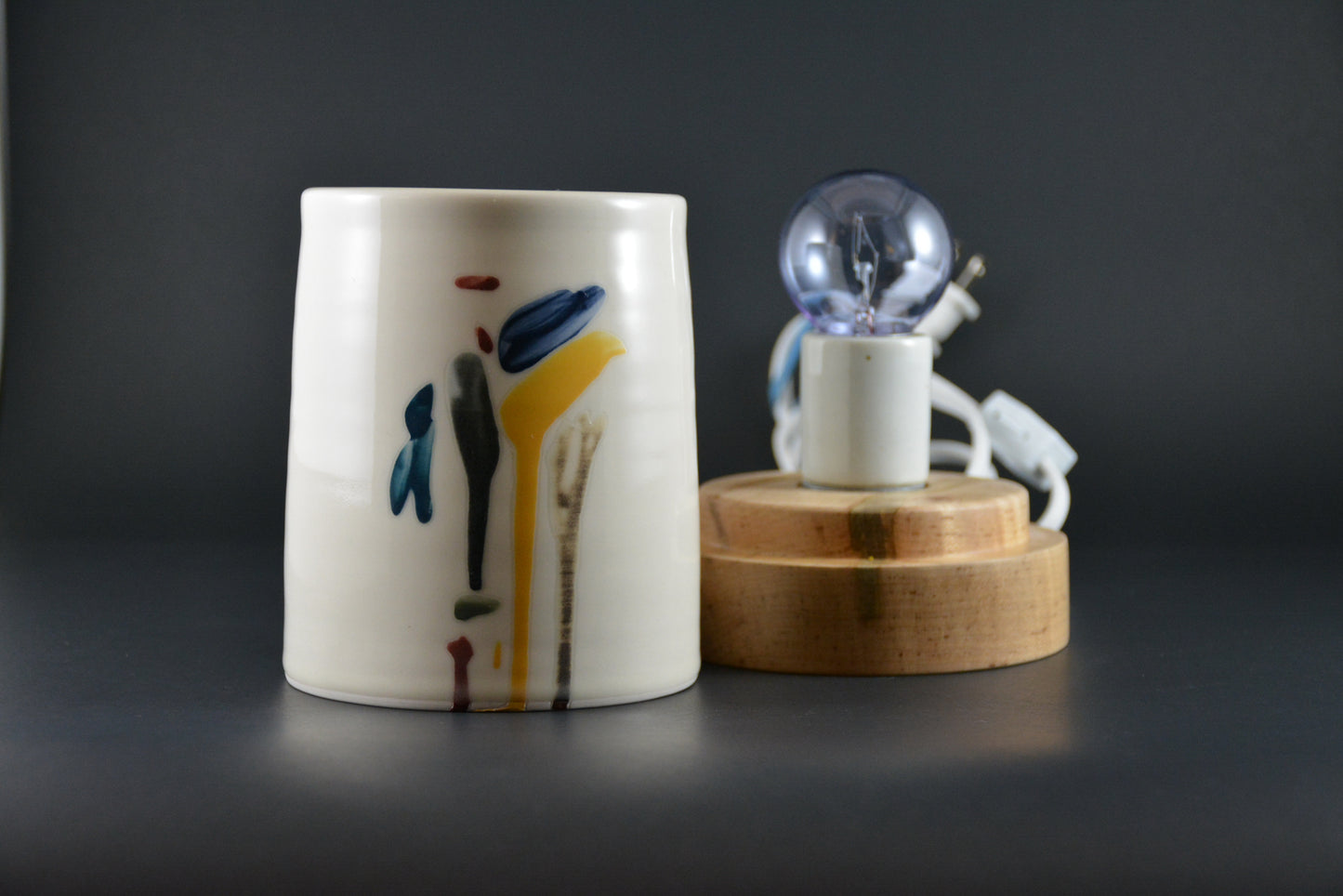 LP-01 Ceramic and wood Lamp - Lampe porcelaine et bois tourné