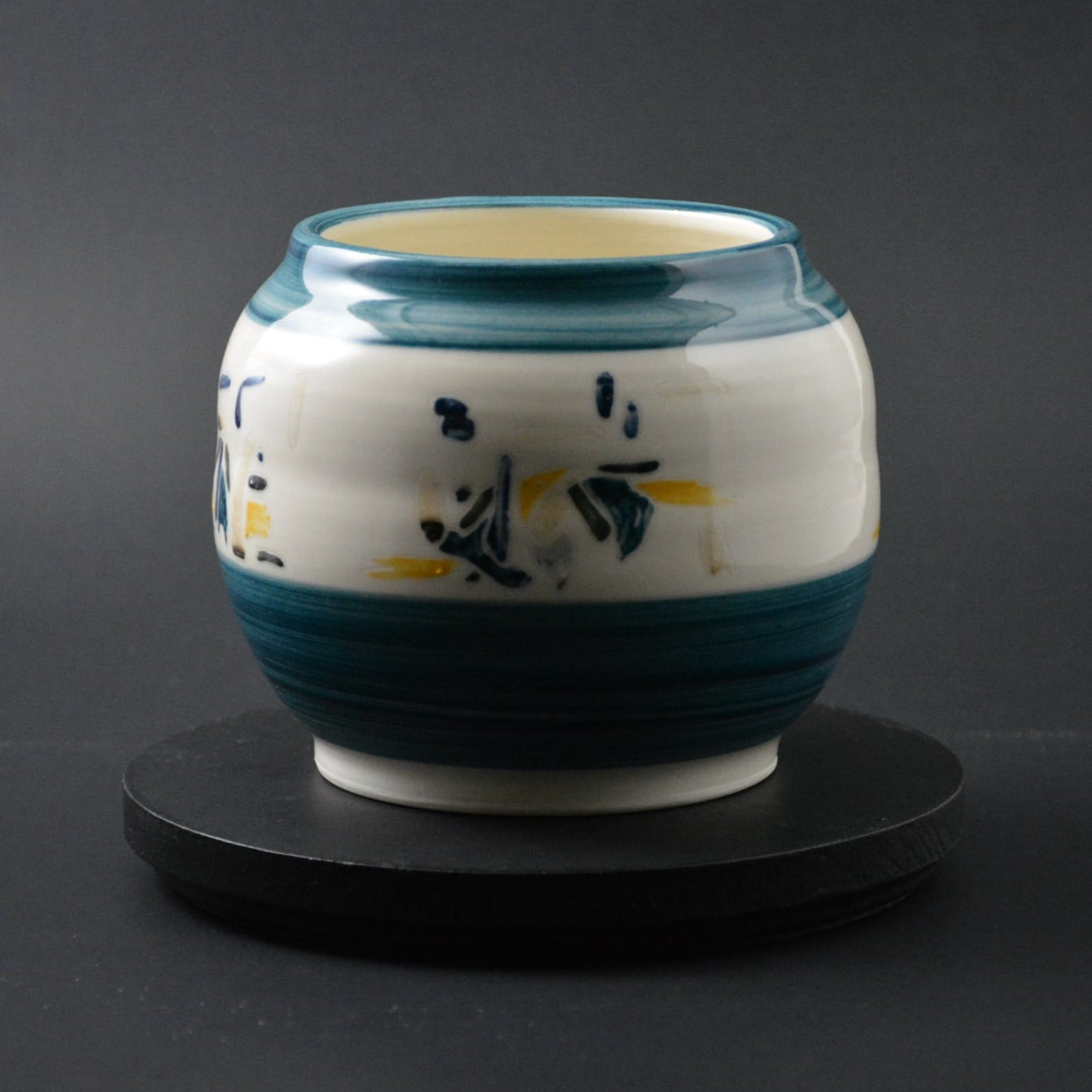 VAS-10 Turquoise Ceramic Vase - Porcelaine