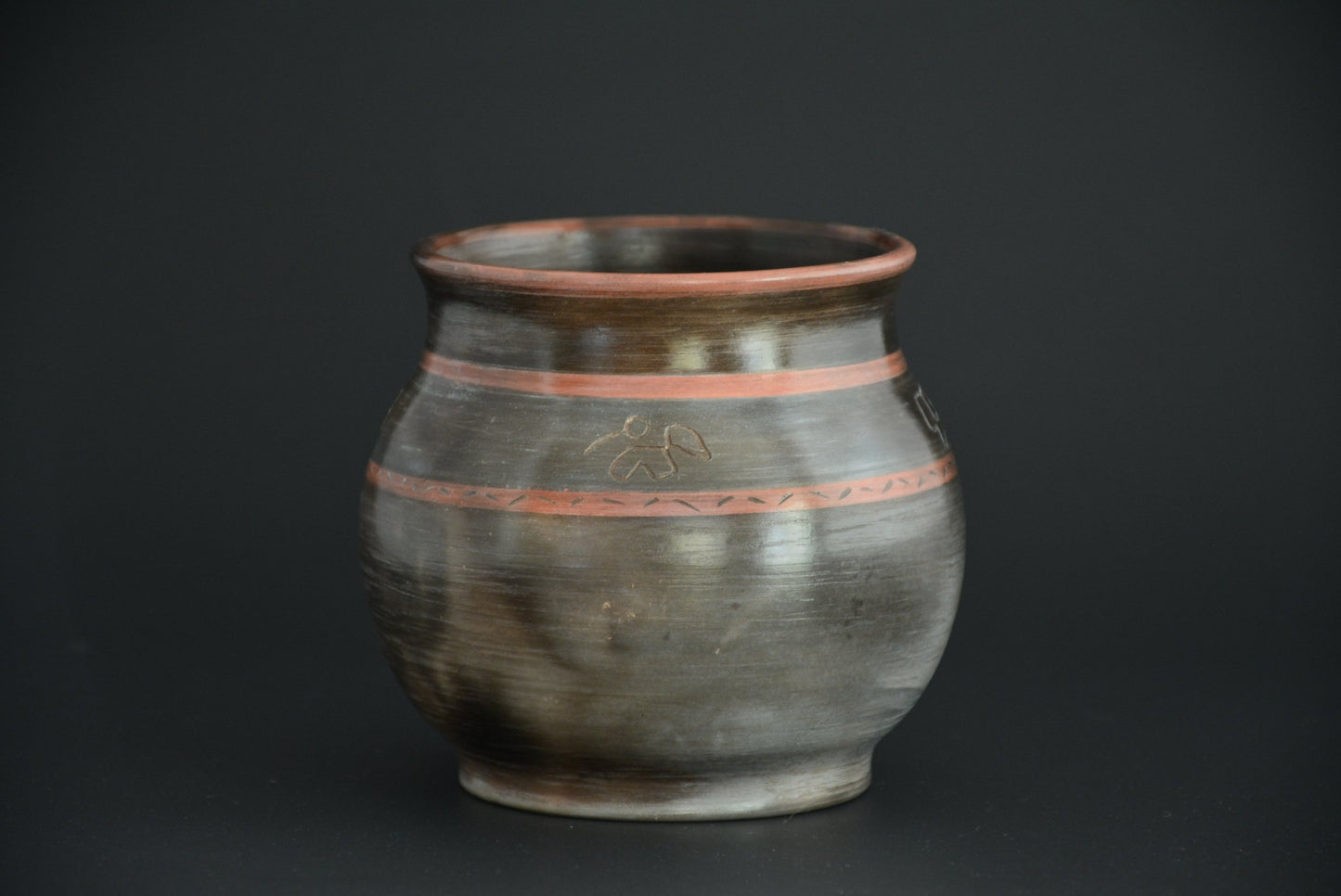 VAS-03 Ceramic Vase Smoked Porcelain 